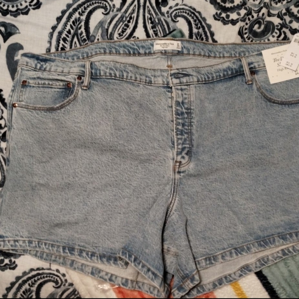 Abercrombie and Fitch Dad Jean Shorts
